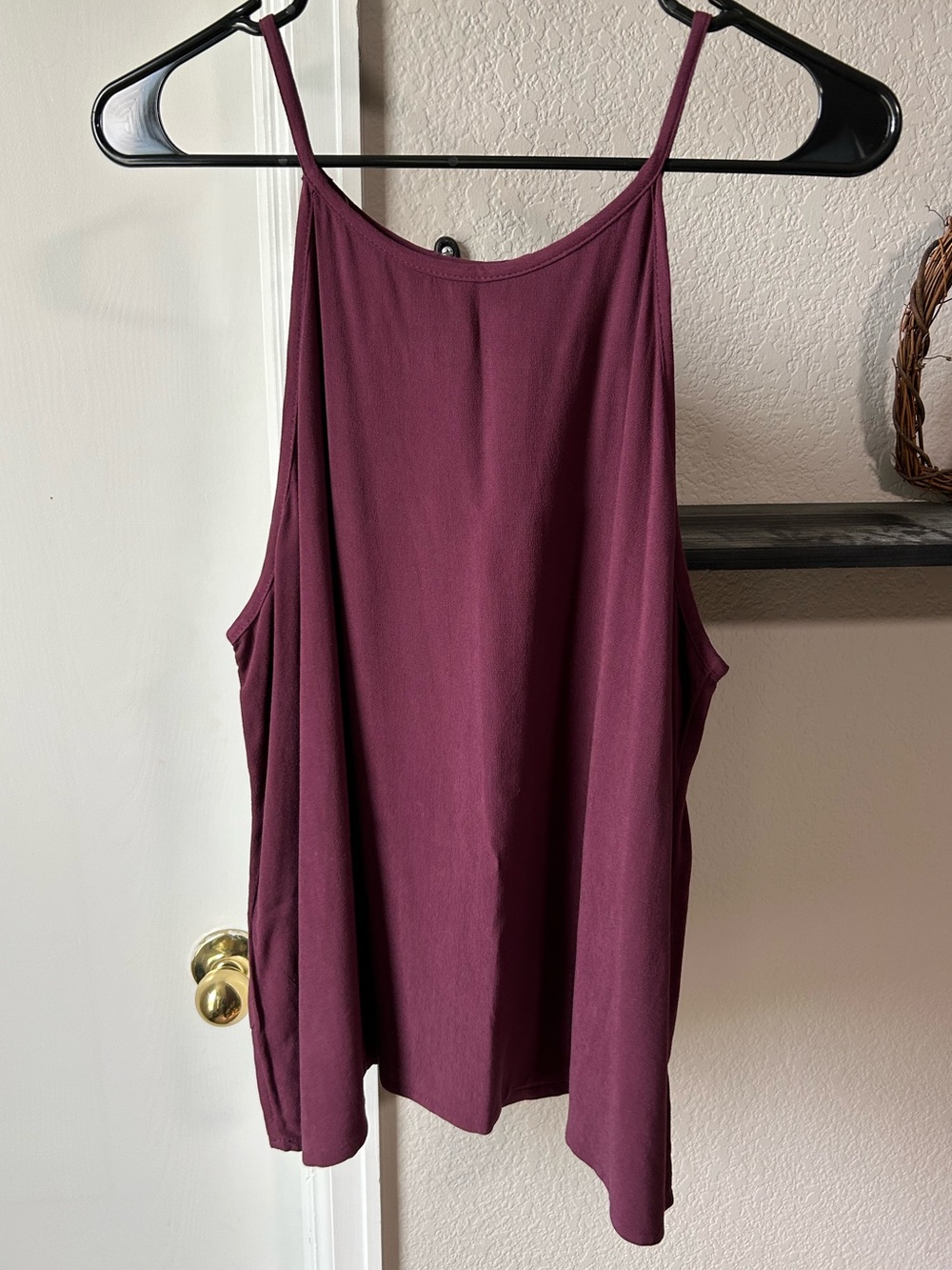 dip Burgundy Tank